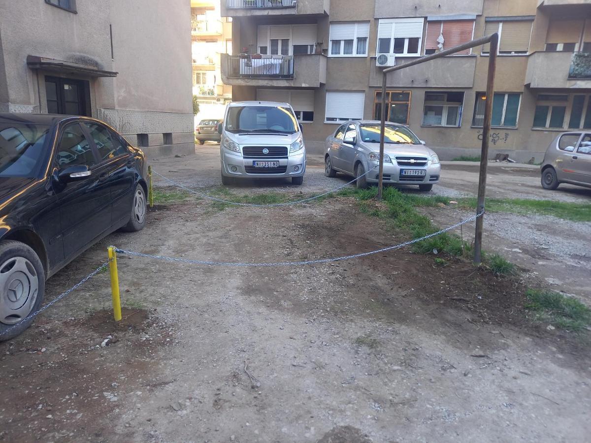 Ni Apartment Millas מראה חיצוני תמונה