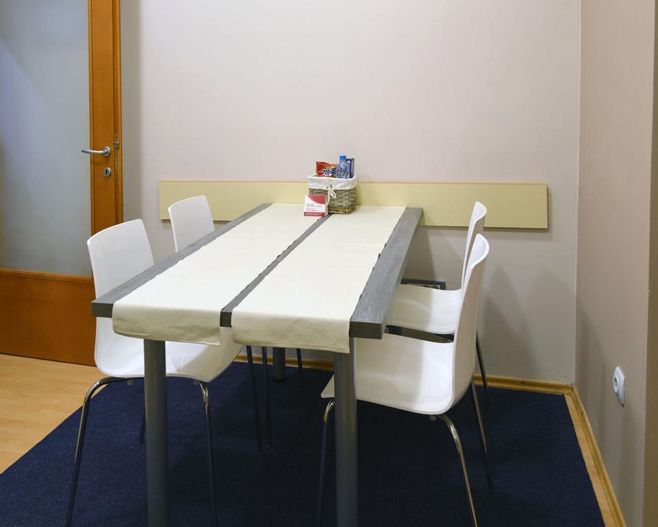 Ni Apartment Millas מראה חיצוני תמונה