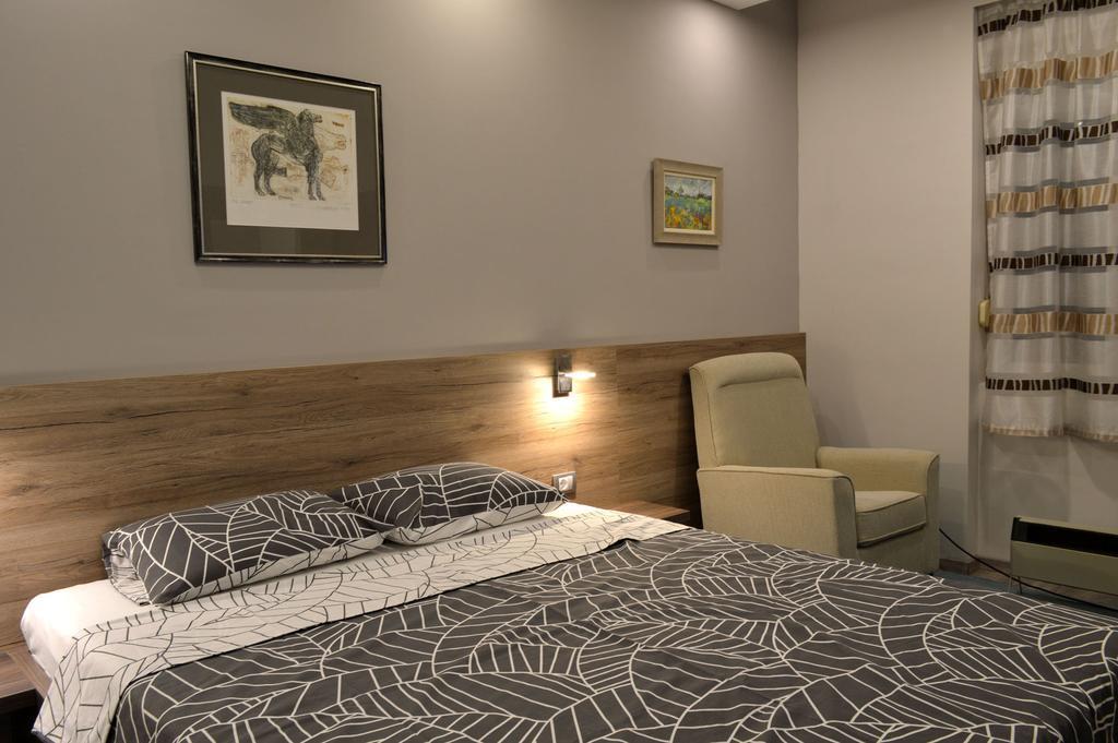 Ni Apartment Millas מראה חיצוני תמונה